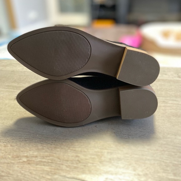 AEO Micro Booties - Picture 16 of 16